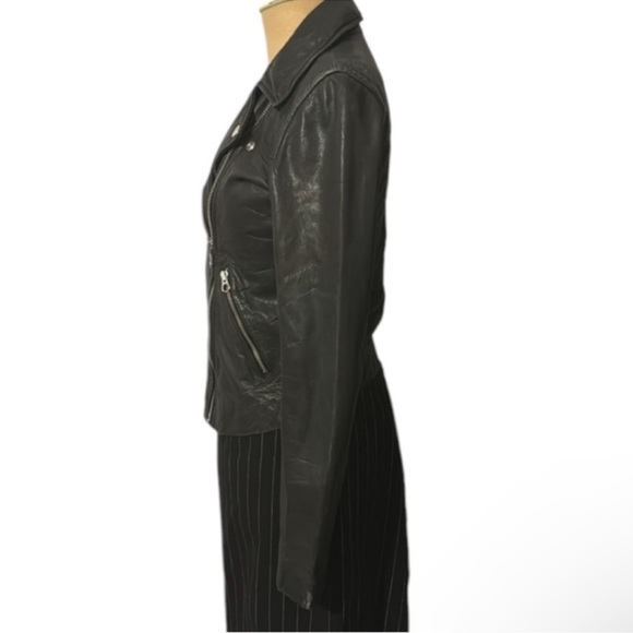 $525 Brand authentic MADEWELL The
Washed Leather designer Motorcycle Jacket XXS - Picture 8 of 9